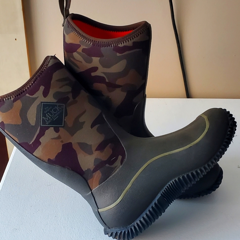 Muck brand youth boots